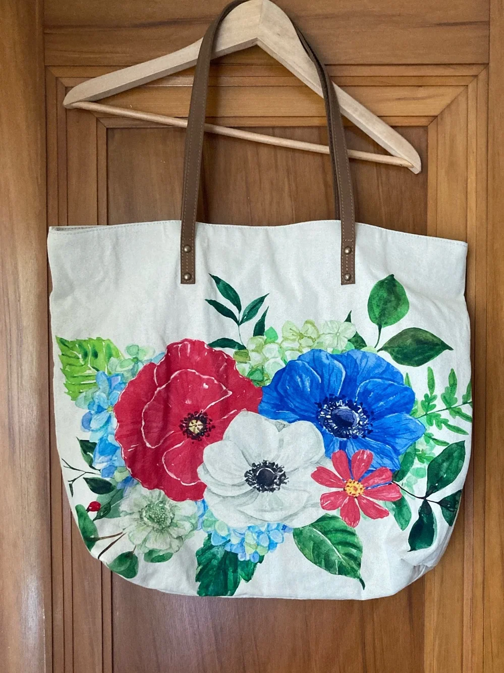 Cott n Curls / Canvas tote with flowers painted on front
